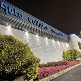 Exterior photo of Auto Collision Specialists - Milwaukee, Wisconsin Exterior photo of Auto Collision Specialists - Milwaukee, Wisconsin