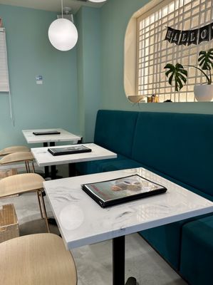 BOX cafe & space Omotesandoten by null