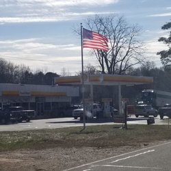 Shell Gas Ststion - Shell Gas Station Turnerville GA.
