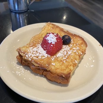 Sweet E's Cafe - Side order of blueberry cream cheese filled French toast - Cafes Near Me - Honolulu, Hawaii