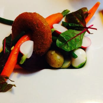 Monjul - Morue frite, petits légumes de saison et aïoli maison - French Near Me - Paris, 75 Monjul - Morue frite, petits légumes de saison et aïoli maison - French Near Me - Paris, 75