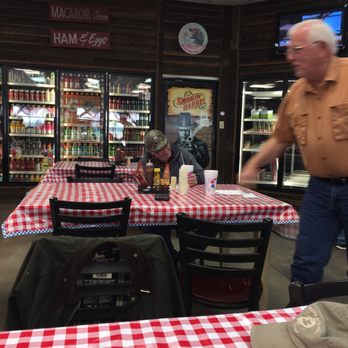 Smokin' Barrel BBQ - Eating area in local General Store. - American Near Me - Arcadia, Louisiana