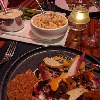 Gordon Ramsay Steak - Steakhouses Near Me - Las Vegas, Nevada