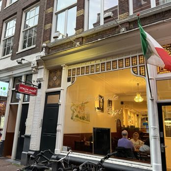 Italia Oggi - Outside - Italian Near Me - Amsterdam, New Hampshire Italia Oggi - Outside - Italian Near Me - Amsterdam, New Hampshire