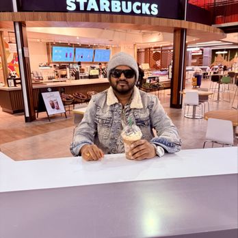 Starbucks - EWR Pre-Security Terminal B - Coffee & Tea Near Me - Newark, New Jersey Starbucks - EWR Pre-Security Terminal B - Coffee & Tea Near Me - Newark, New Jersey