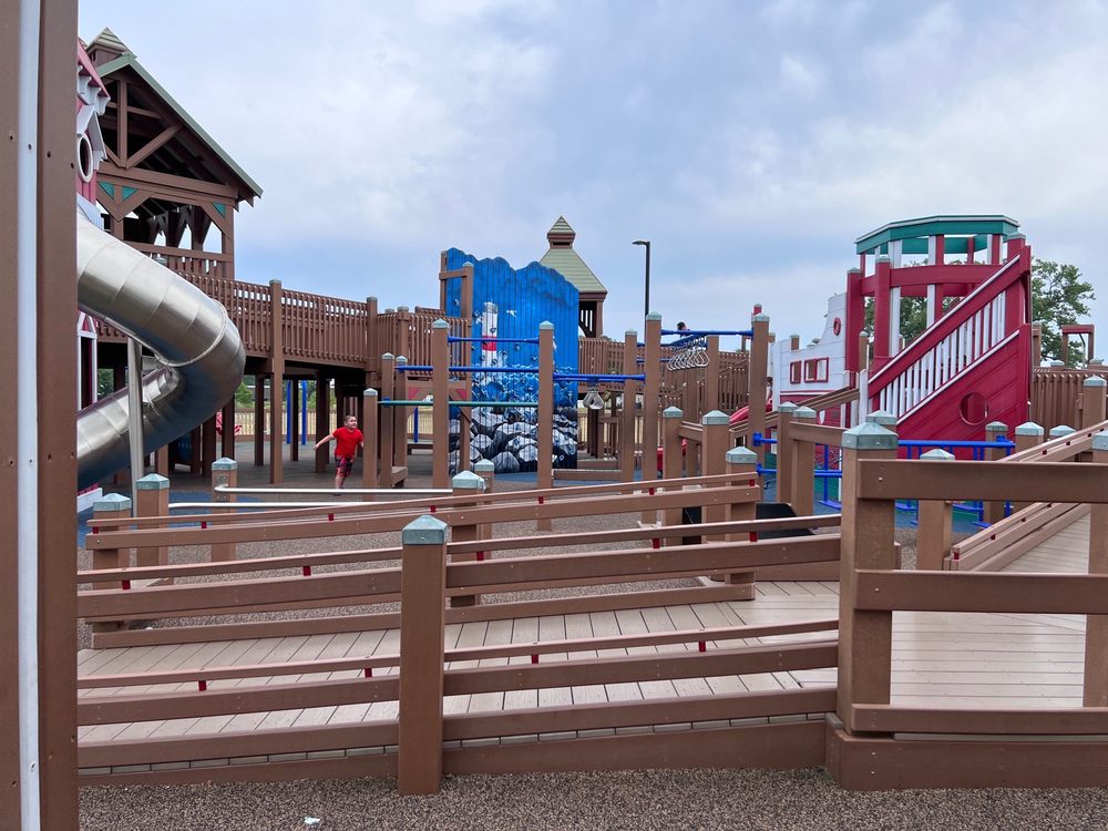 KENOSHA DREAM PLAYGROUND Updated June 2024 30 Photos & 11 Reviews