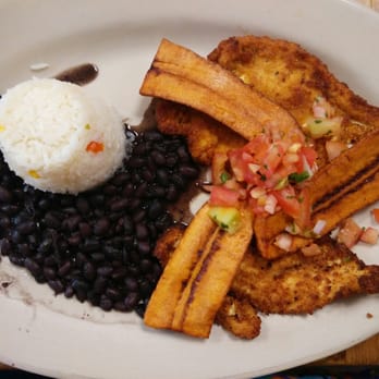 El Rinconcito Cafe - Milanesa de pollo $12.95 - Salvadoran Near Me - Washington, DC, District of Columbia