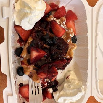 Nineteen Coffee - Berry Delight Waffle - Coffee & Tea Near Me - Hamburg, New York