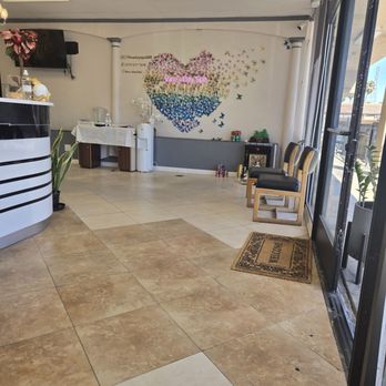 Vina's Day Spa - Inside shot - Nail Salons Near Me - Redondo Beach, California