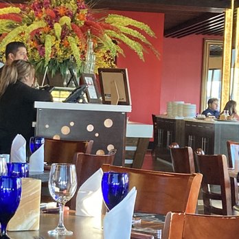 Texas de Brazil - Orland Park - Restaurant pic - Steakhouses Near Me - Orland Park, Illinois Texas de Brazil - Orland Park - Restaurant pic - Steakhouses Near Me - Orland Park, Illinois