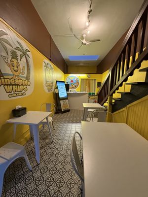 pineappleWHIPS by null