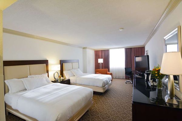 Hilton Palm Beach PBI by null