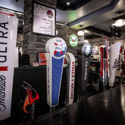 Mad Dawgs Public House
