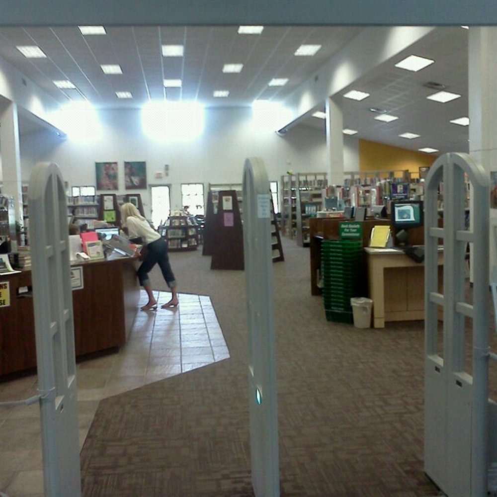 Hood County Library - Interior - Libraries Near Me - Granbury, Texas