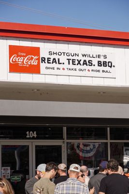 Shotgun Willie's BBQ by null