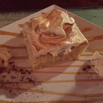 Pirilo - Cuatro Leches dessert - Pizza Near Me - San Juan, Puerto Rico Pirilo - Cuatro Leches dessert - Pizza Near Me - San Juan, Puerto Rico