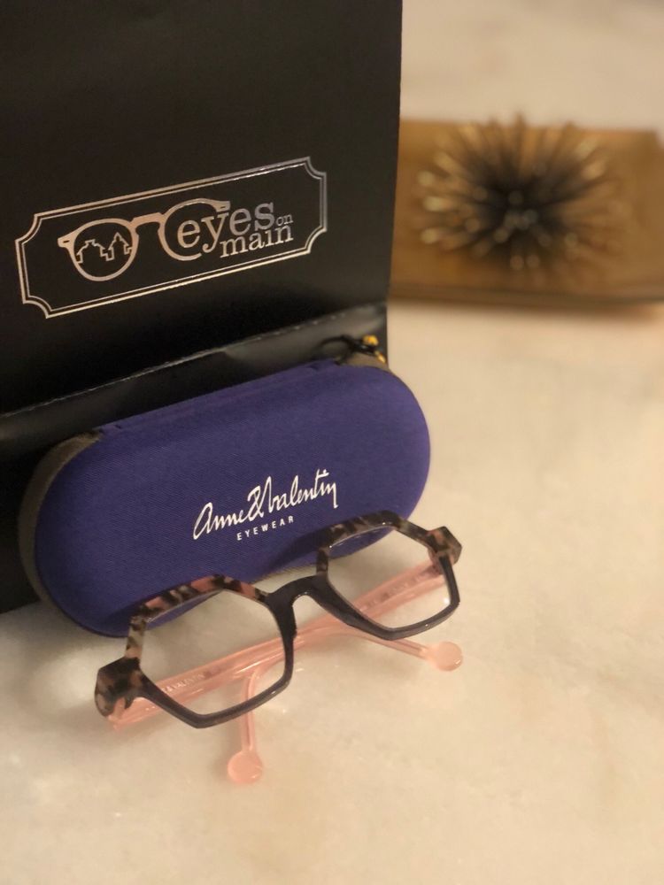 EYES ON MAIN Updated September 2024 19 E Main St, Carmel, Indiana