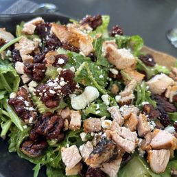 Cherry and goat cheese salad