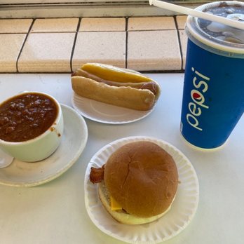 Rutt's Hut - Ripper, cup of meat chili, bacon cheeseburger. Mmmmm. - Hot Dogs Near Me - Clifton, New Jersey