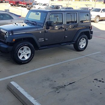 Brandon Tomes CDJR - Car Dealers Near Me - McKinney, Texas