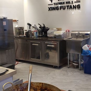 Xing Fu Tang - Inside the open kitchen - Bubble Tea Near Me - Flushing, New York Xing Fu Tang - Inside the open kitchen - Bubble Tea Near Me - Flushing, New York