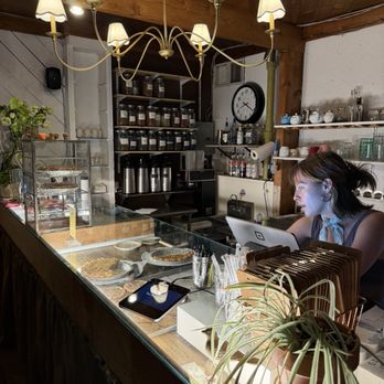 Prairie Pie - Interior - Bakeries Near Me - Springfield, Missouri Prairie Pie - Interior - Bakeries Near Me - Springfield, Missouri