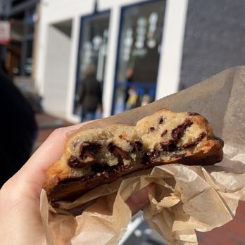 Levain Bakery - Georgetown, D.C - two chip chocolate chip cookie - Bakeries Near Me - Washington, DC, District of Columbia Levain Bakery - Georgetown, D.C - two chip chocolate chip cookie - Bakeries Near Me - Washington, DC, District of Columbia