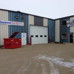 Bluenose Racing - Entrance