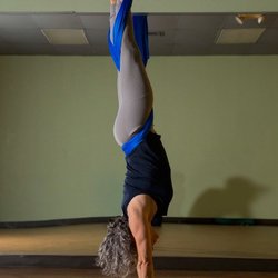 U Power Yoga - Aerial Yoga - it's a blast!