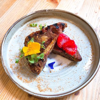 Wild Food Cafe - Banana bread - Vegetarian Near Me - London, XGL