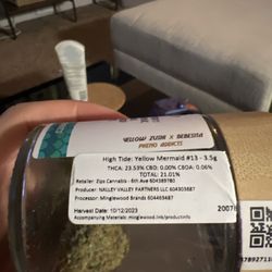 Zips Cannabis - 4 MONTH OLD WEED