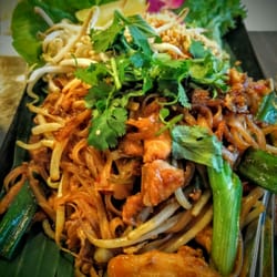 Thailand-Restaurant - Pad Thai Gai