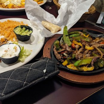 Rio Rico Mexican Grill - Beef fajitas - Mexican Near Me - Gilbert, Arizona Rio Rico Mexican Grill - Beef fajitas - Mexican Near Me - Gilbert, Arizona