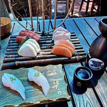 Sushi Tri - Sashimi and hamachi belly nigiri - Sushi Bars Near Me - Novato, California Sushi Tri - Sashimi and hamachi belly nigiri - Sushi Bars Near Me - Novato, California