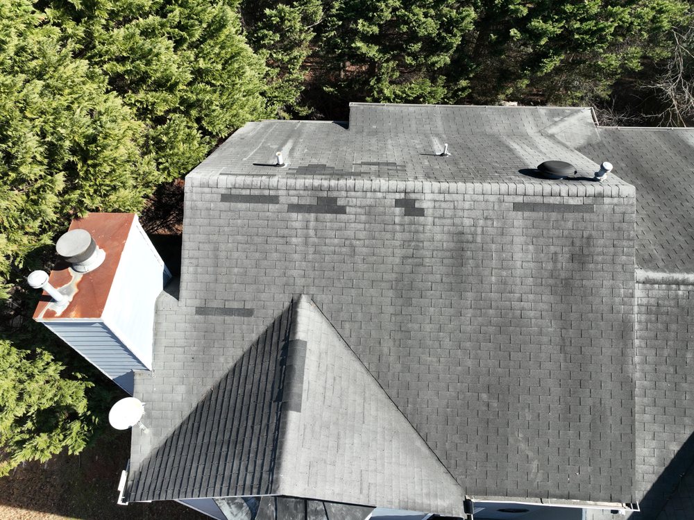 Slide of Umana Roofing