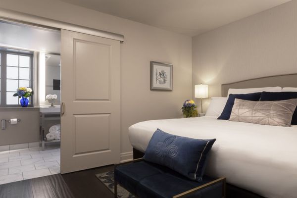 Seven Gables Inn, St. Louis West, a Tribute Portfolio Hotel by null