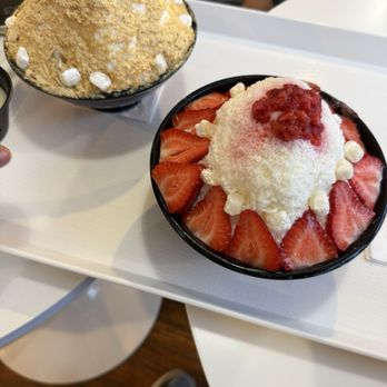 Java & Mug Cafe - Strawberry bingsoo, injeolmi bingsoo - Coffee & Tea Near Me - Chicago, Illinois Java & Mug Cafe - Strawberry bingsoo, injeolmi bingsoo - Coffee & Tea Near Me - Chicago, Illinois