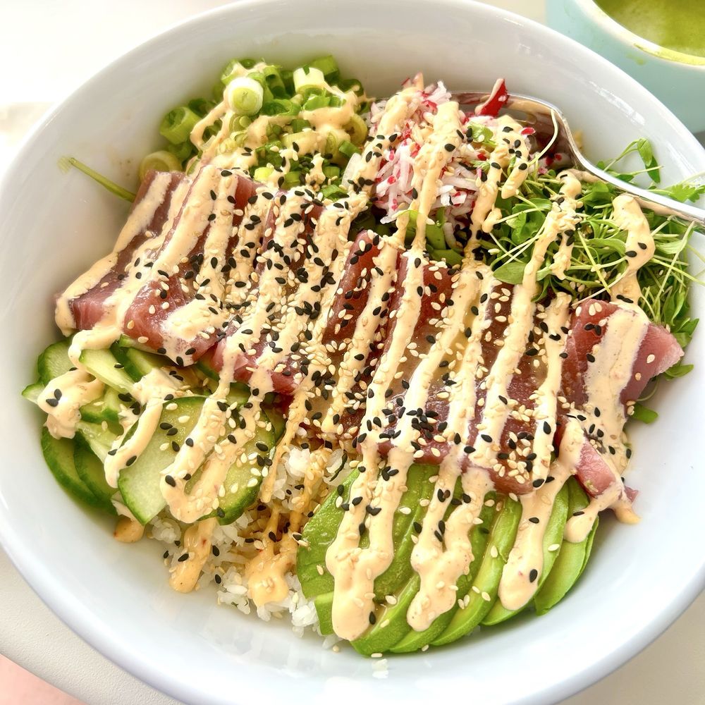 Pura Vida Miami - SPICY TUNA BOWL - Breakfast & Brunch Near Me - Delray Beach, Florida Pura Vida Miami - SPICY TUNA BOWL - Breakfast & Brunch Near Me - Delray Beach, Florida
