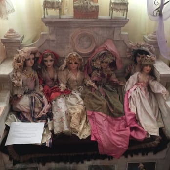 Museum of Whimsy - Vintage dolls! - Art Museums Near Me - Astoria, Oregon Museum of Whimsy - Vintage dolls! - Art Museums Near Me - Astoria, Oregon