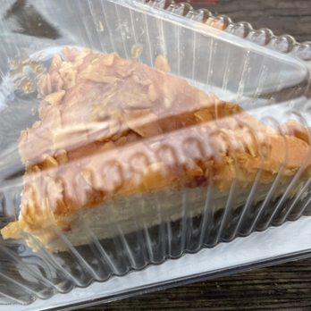Hahdough - Beesting cake slice $7.50 - meh - Donuts Near Me - San Francisco, California Hahdough - Beesting cake slice $7.50 - meh - Donuts Near Me - San Francisco, California