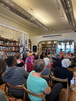 Mrs Dalloway's by null