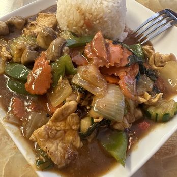 Thai Thai Cafe - Chicken chili paste - Thai Near Me - Mooresville, North Carolina Thai Thai Cafe - Chicken chili paste - Thai Near Me - Mooresville, North Carolina