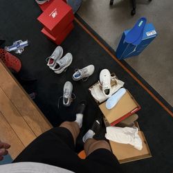 Red Rock Running Company - Bringing out different options for me to try