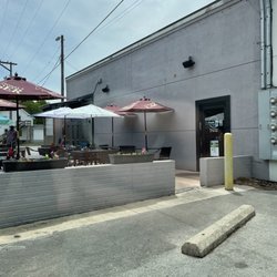 Everyday People Cafe - Patio