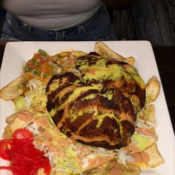 Latin Food El Catracho - Chuletas con tajadas - Latin American Near Me - Toronto, Ontario Latin Food El Catracho - Chuletas con tajadas - Latin American Near Me - Toronto, Ontario