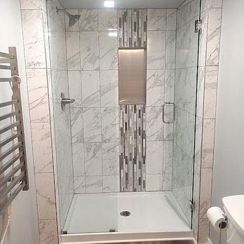 BidWell Construction - a bathroom with a shower and toilet - General Contractors Near Me - Vancouver, Washington