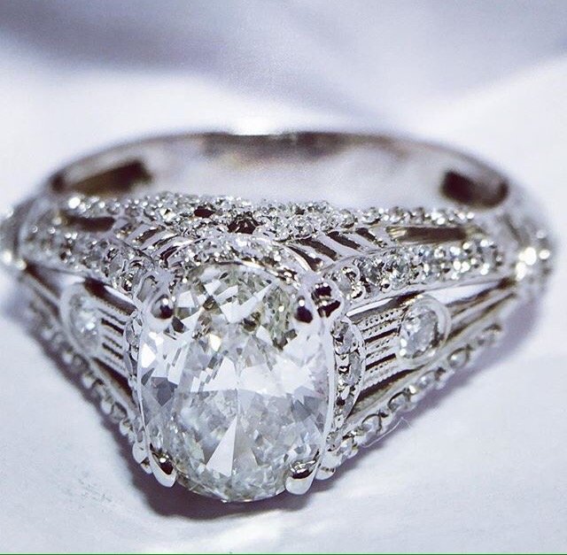 EAST ISLIP JEWELERS Updated August 2024 20 E Main St, East Islip