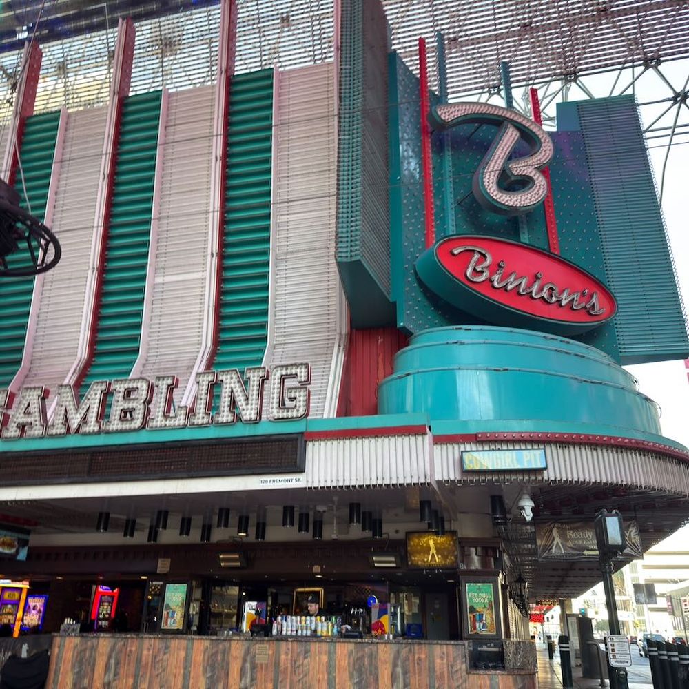 Fremont Street Experience - Casinos Near Me - Las Vegas, Nevada Fremont Street Experience - Casinos Near Me - Las Vegas, Nevada