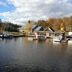 Muskoka Boat Gallery - From lake Rosseau
