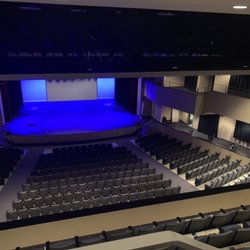 Briarwood Christian School - Imagine being on this stage in Briarwood's heralded show choir!
